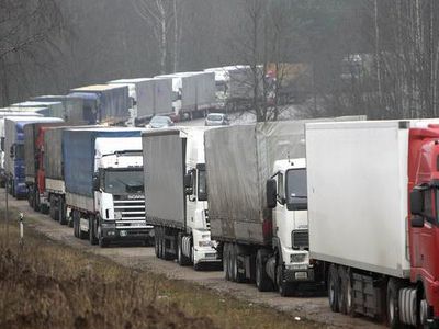 На границе Литвы с Калининградской областью вновь стоят очереди - Литва и страны Балтии