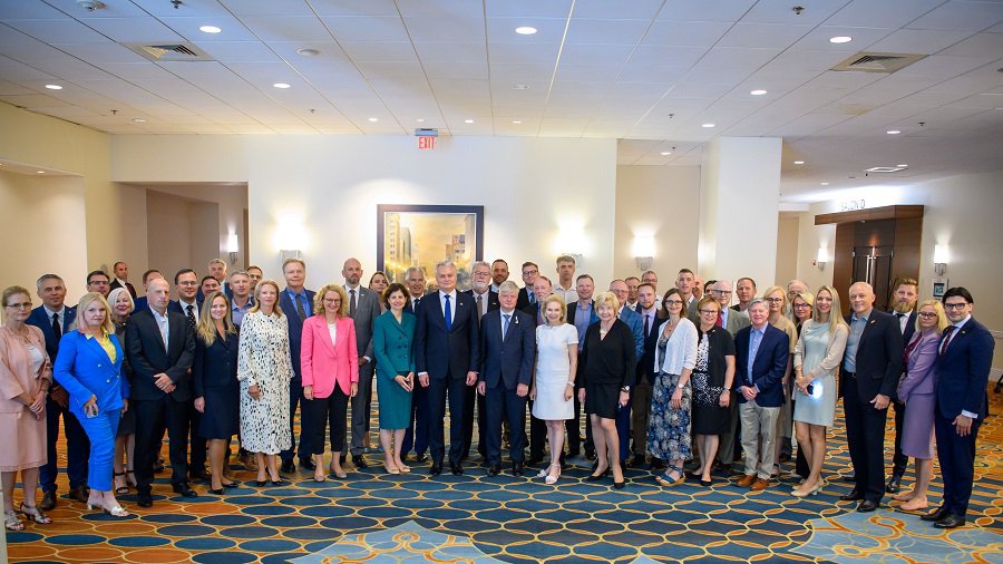 Президент пригласил энергетические компании США инвестировать в экономику Литвы - В Мире