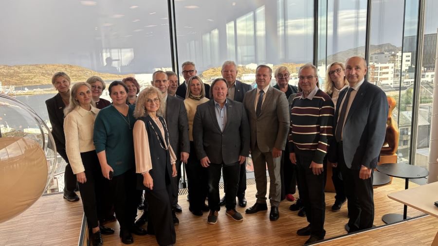 Мэр Э. Галагуз: Висагинас делится опытом с другими самоуправлениями - В Висагинасе