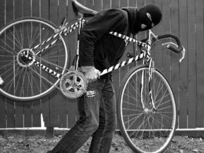 Не оставляйте велосипеды без присмотра 
 - В Висагинасе