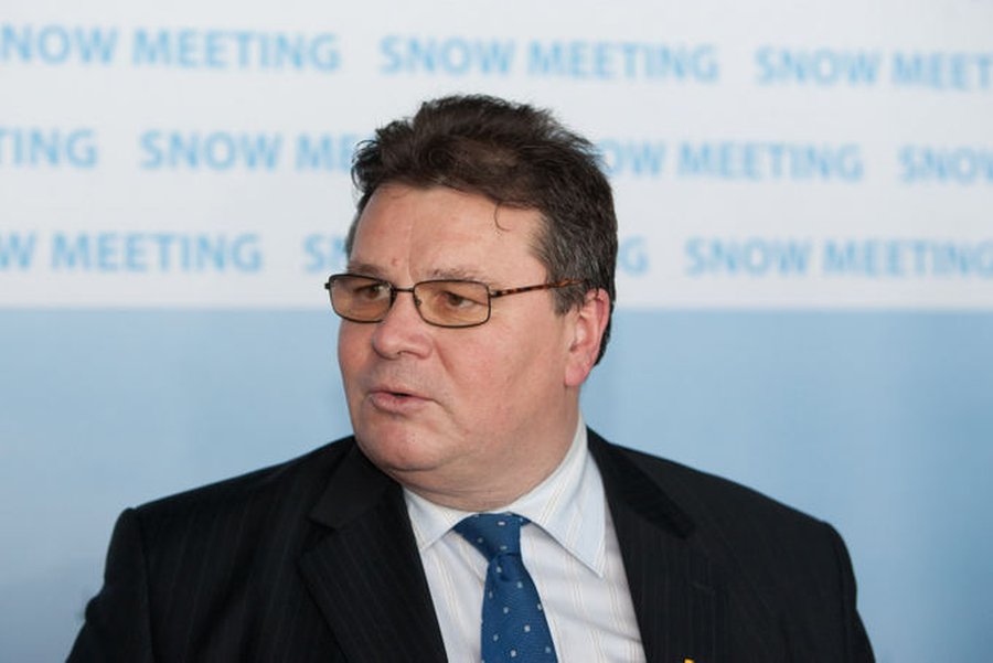 Л.Линкявичюс о действиях Белоруссии в связи с АЭС: нам не нужно шоу, надо выполнять конвенцию
 - Литва и страны Балтии