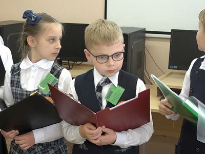 Необычная конференция: дети - об истории Висагинаса через призму своих семей (видео) - В Висагинасе