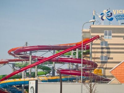 „Vichy“ pramogų parke į nuotekų vamzdį įtraukta mergaitė – vis dar reanimacijoje
 - Lietuva ir Baltijos šalys