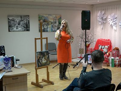 Благотворительная выставка «Рождественская горсть доброты» (видео) - В Висагинасе