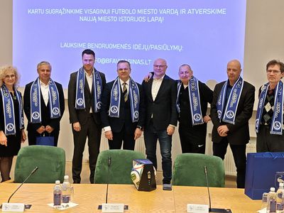 Принято решение восстановить "INTER" и вернуть город на футбольную карту Литвы (видео) - В Висагинасе