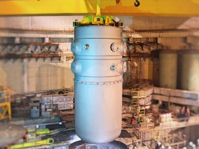 Реактор первого энергоблока Островецкой АЭС Белоруссия соберет до конца апреля - Энергетика