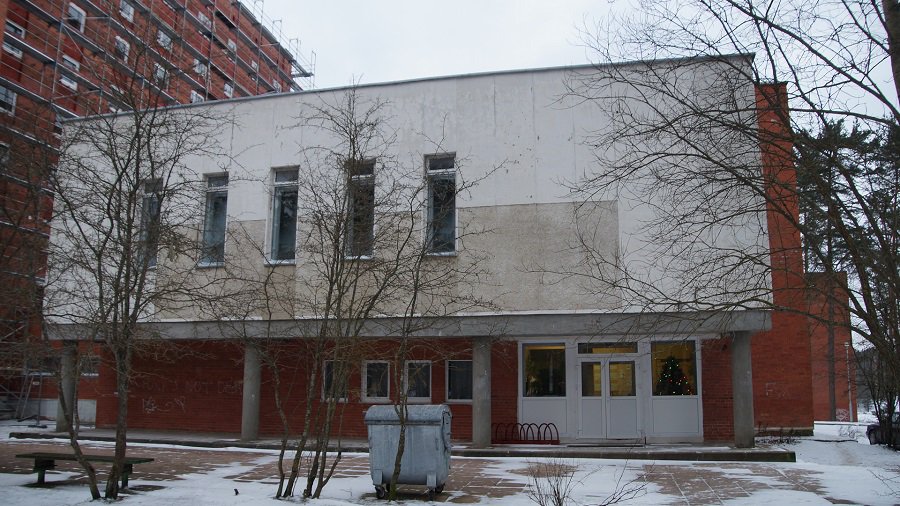 Николай Харламов считает, что без помощи самоуправления не удастся сохранить здание по ул. Космосо (видео) - В Висагинасе