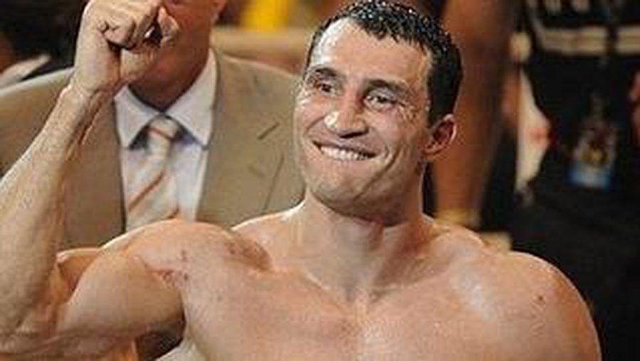 Кличко пригласил семь спарринг-партнеров для подготовки к бою с Хэем - Культурные и спортивные мероприятия