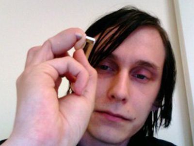 Финский программист сделал себе палец-флэшку - IT новости