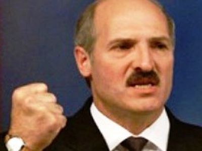 Лукашенко пообещал «шандарахнуть» по тем, кто бастует и проводит акции - В Мире