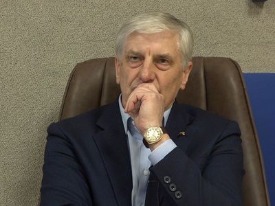 А. Думбрава: компенсацию для индивидуальных предпринимателей увеличили на 42 евро - В Висагинасе