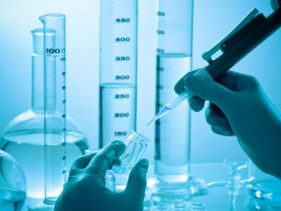  

Намерены ли уезжать те, кто выбирает имеющие спрос специальности?
 - Наука и здоровье