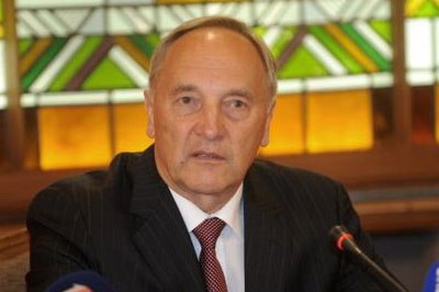 Новый президент Латвии приступает к обязанностям главы государства

 - Литва и страны Балтии