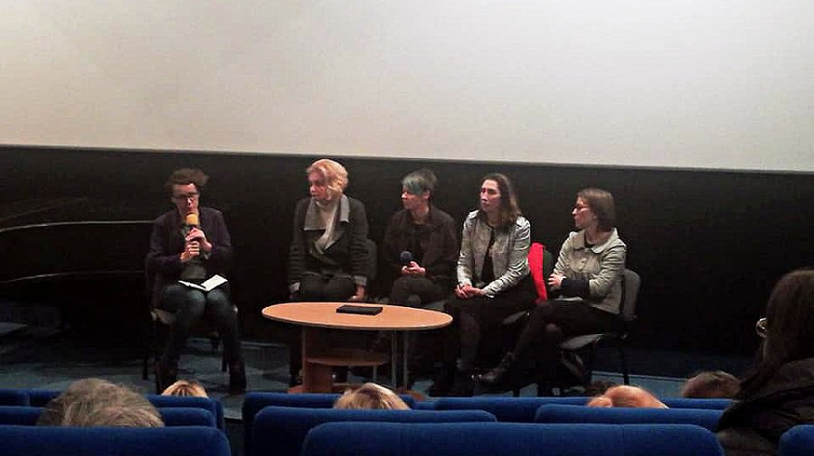 В Висагинасе отметили Международный день борьбы за ликвидацию насилия над женщинами - В Висагинасе