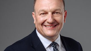 ВЛАДИСЛАВ КОНДРАТОВИЧ: "Опыт работает не на биографию, а на благо людей"