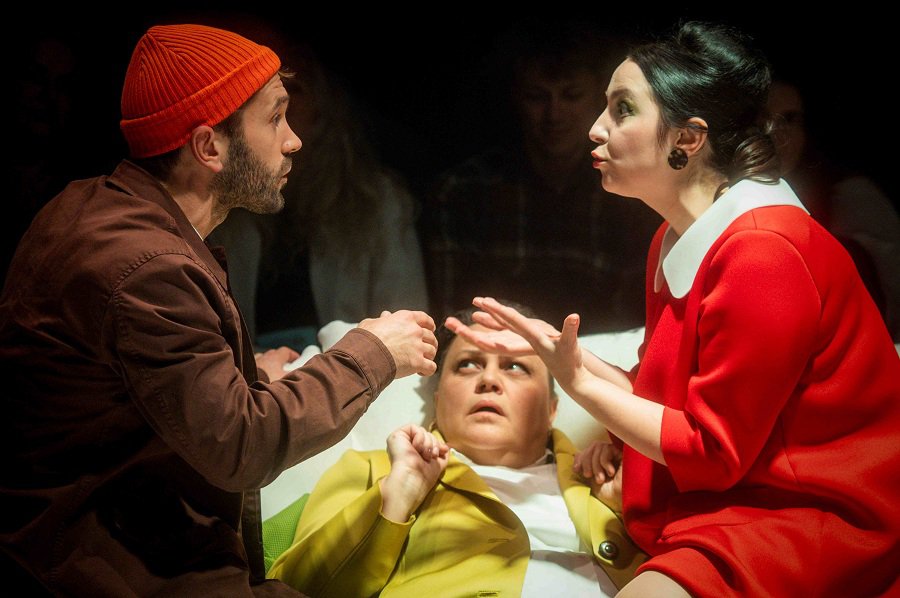 Любовь, которая разделяет и объединяет: спектакль Вильнюсского старого театра «Воссоединение двух Корей» в Висагинасе - Культурные и спортивные мероприятия