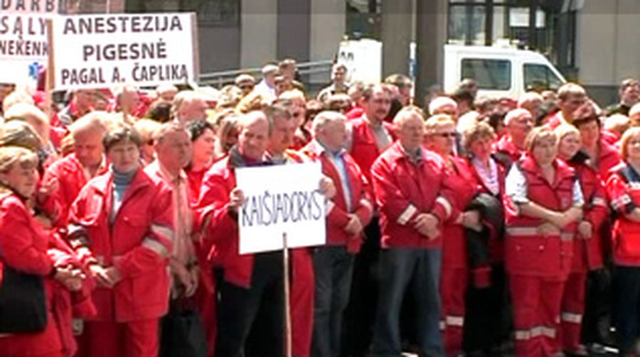 Медики требуют отставки министров - Литва и страны Балтии