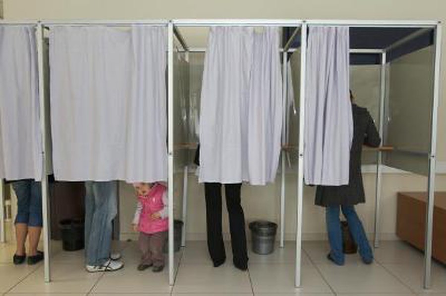 Pažeidimų skaičius išankstiniuose savivaldybių rinkimuose didėja - Lietuva ir Baltijos šalys