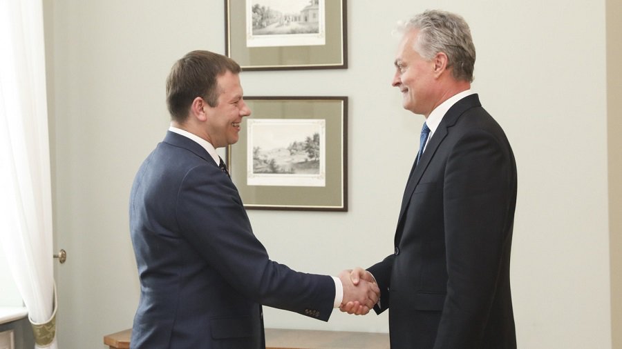 Г. Науседа на встрече с В. Шапокой обратил внимание на малые налоговые доходы - Литва и страны Балтии