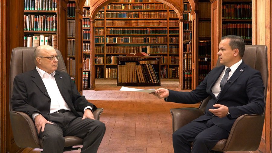 Мнения разошлись. Эрландас Галагуз и Олег Быков - в программе "Прямой разговор" (видео) - В Висагинасе