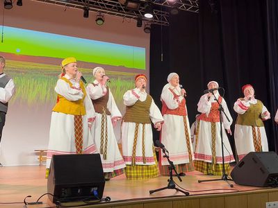 В Висагинасе стартовал фестиваль литовской народной песни и музыки «Pyniau dainų vainikų…» - В Висагинасе
