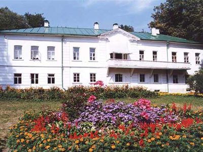 Более 120 потомков Льва Толстого приняли участие в международном семейном съезде - Культурные и спортивные мероприятия