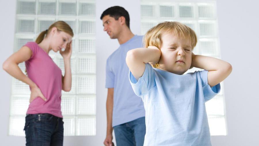 В сводке происшествий вновь сообщения о насилии в близком окружении - Происшествия и криминал