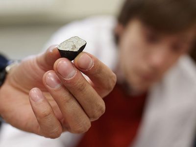 Геологи рассказали о природе челябинского метеорита - Наука и здоровье