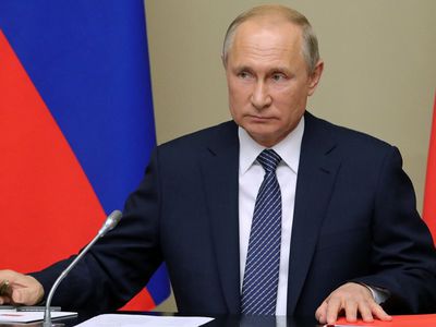 Путин объявил о переносе парада Победы - В Мире