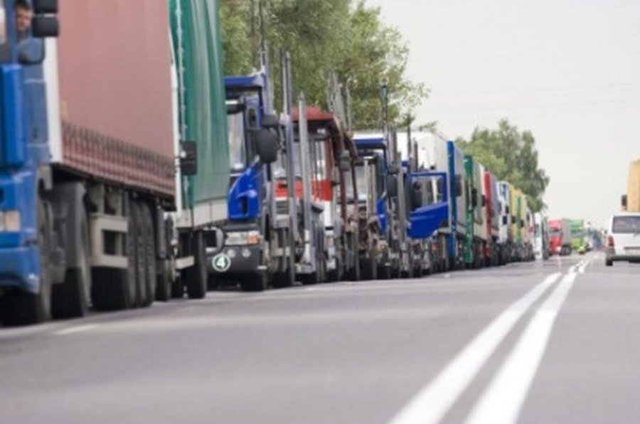 Vežėjai: brangstantis kuras kels ne tik transportavimo kainas - Lietuva ir Baltijos šalys