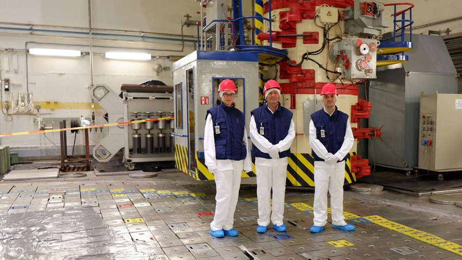 Посол Великобритании ознакомился с процессом закрытия ИАЭС - В Висагинасе