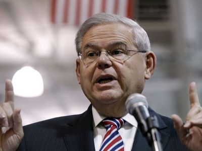 Сенатор США назвал выход Вашингтона из ДРСМД "геостратегическим подарком" Москве - В Мире