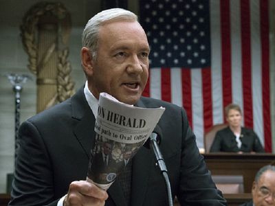 СМИ: продюсеры "Карточного домика" ищут возможность закончить сериал без Кевина Спейси - Кино и искусство