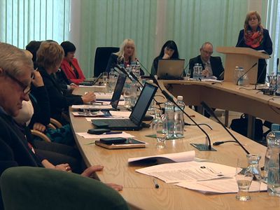 Совет местных депутатов: до декабря 2014 г. жители должны принять решение об участии в проекте «Visagino Enervizija» - В Висагинасе