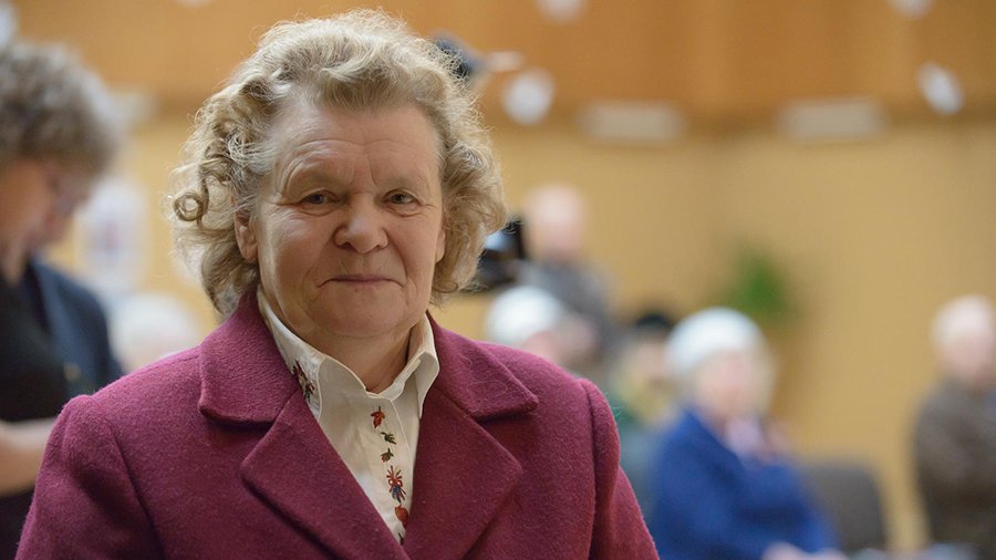 Об обмене российских паспортов. Г. Удовенко  организует встречу с консульским отделом - В Висагинасе