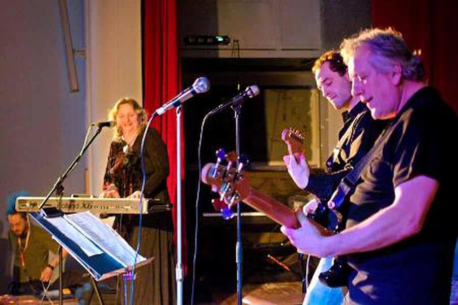 Семейное трио «Asorti»  — на международном фестивале                                                                                                   - В Висагинасе