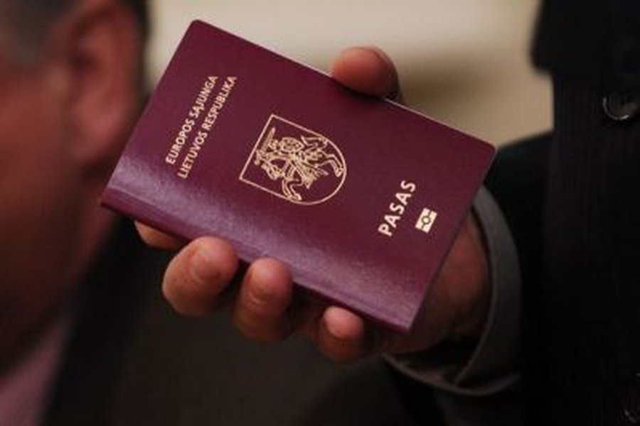 Keičiant vardą bei pavardę – mažiau biurokratijos brūzgynų - Lietuva ir Baltijos šalys