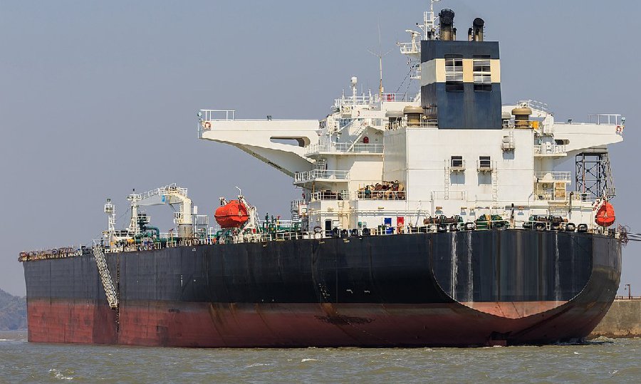 США перехватили и взяли под контроль нефтяной танкер Marinera шедшего под флагом России - В Мире