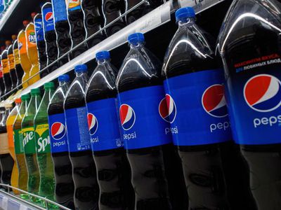 Французская сеть супермаркетов Carrefour из-за роста цен намерена байкотировать продажу продукции PepsiCo - В Мире