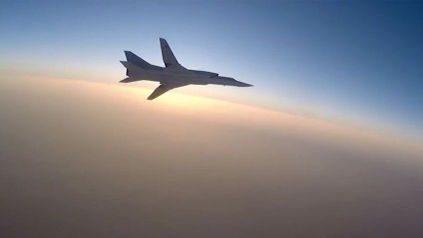Бомбардировщик Ту-22М3 разбился при посадке в Мурманской области