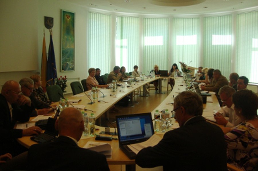  Висагинский Совет: «Совесть лучший контролер»
                                                                                                       - В Висагинасе