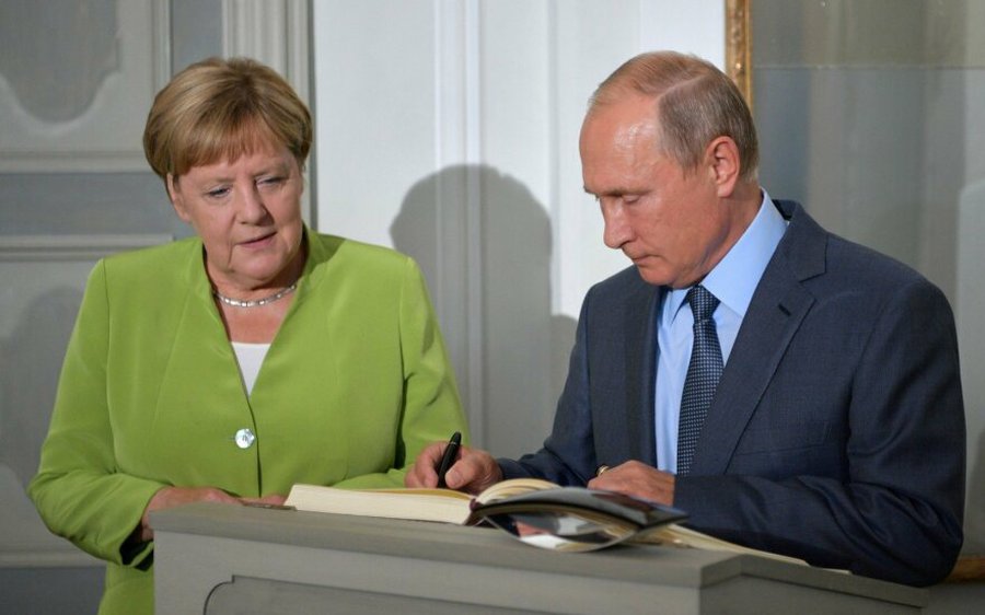 Меркель 11 января посетит Россию по приглашению Путина - В Мире