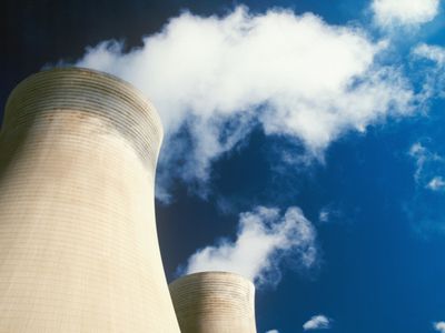  «В странах, у которых нет нефти и газа, атомная сфера становится главнейшим ресурсом политики и финансов»                                             - Энергетика