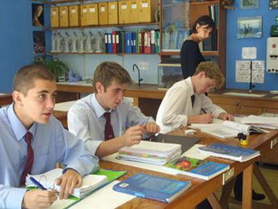 Студентов Литвы могут лишить стипендий - Литва и страны Балтии