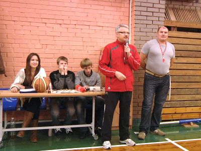  В Висагинасе продолжается первенство по баскетболу                                                                                                    - В Висагинасе