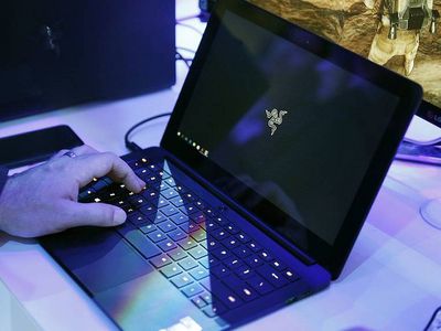 Специалисты дали рекомендации, как обезопасить свой компьютер и смартфон от хакеров - Это интересно