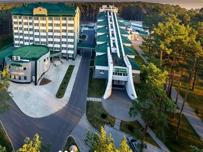 Отдых и лечение в санатории &quot;Спутник&quot; - Реклама