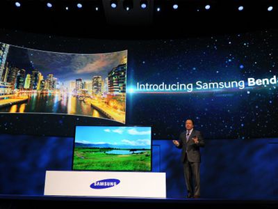 Изогнутый телевизор Bendable TV от Samsung - триумф или провал? - IT новости