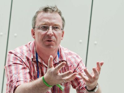 Некрошюс: Надо менять извращенную ситуацию, когда каждый может учиться в университете - Мир молодежи