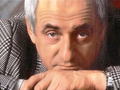 Выдающийся режиссер, руководитель «Ленкома» Марк Захаров принимает поздравления с юбилеем - Культурные и спортивные мероприятия